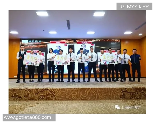 北京人足球明星阵容全景图揭示他们的辉煌与梦想